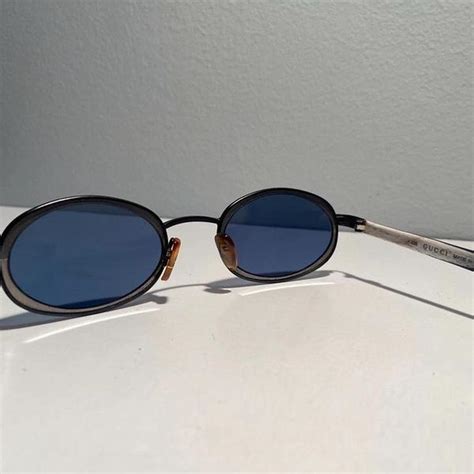 vintage 90s gucci sunglasses.